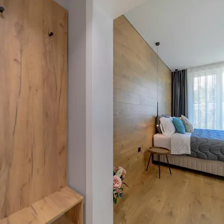 Elegance Deluxe Studio Βάρνα